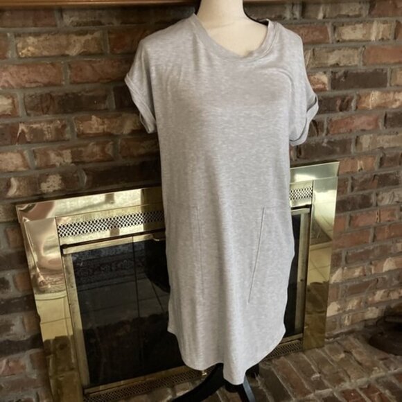 Lou & Grey Soft Short Sleeve Dress Size XS Gray NWT - Picture 1 of 7